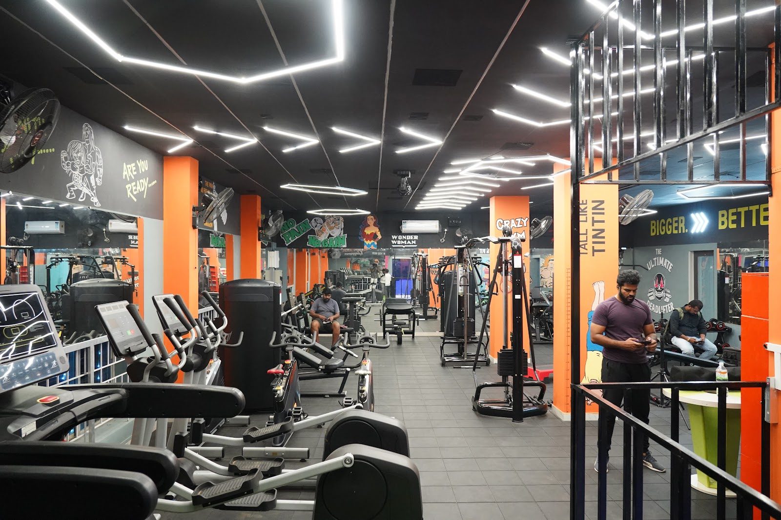Gym floor with machines